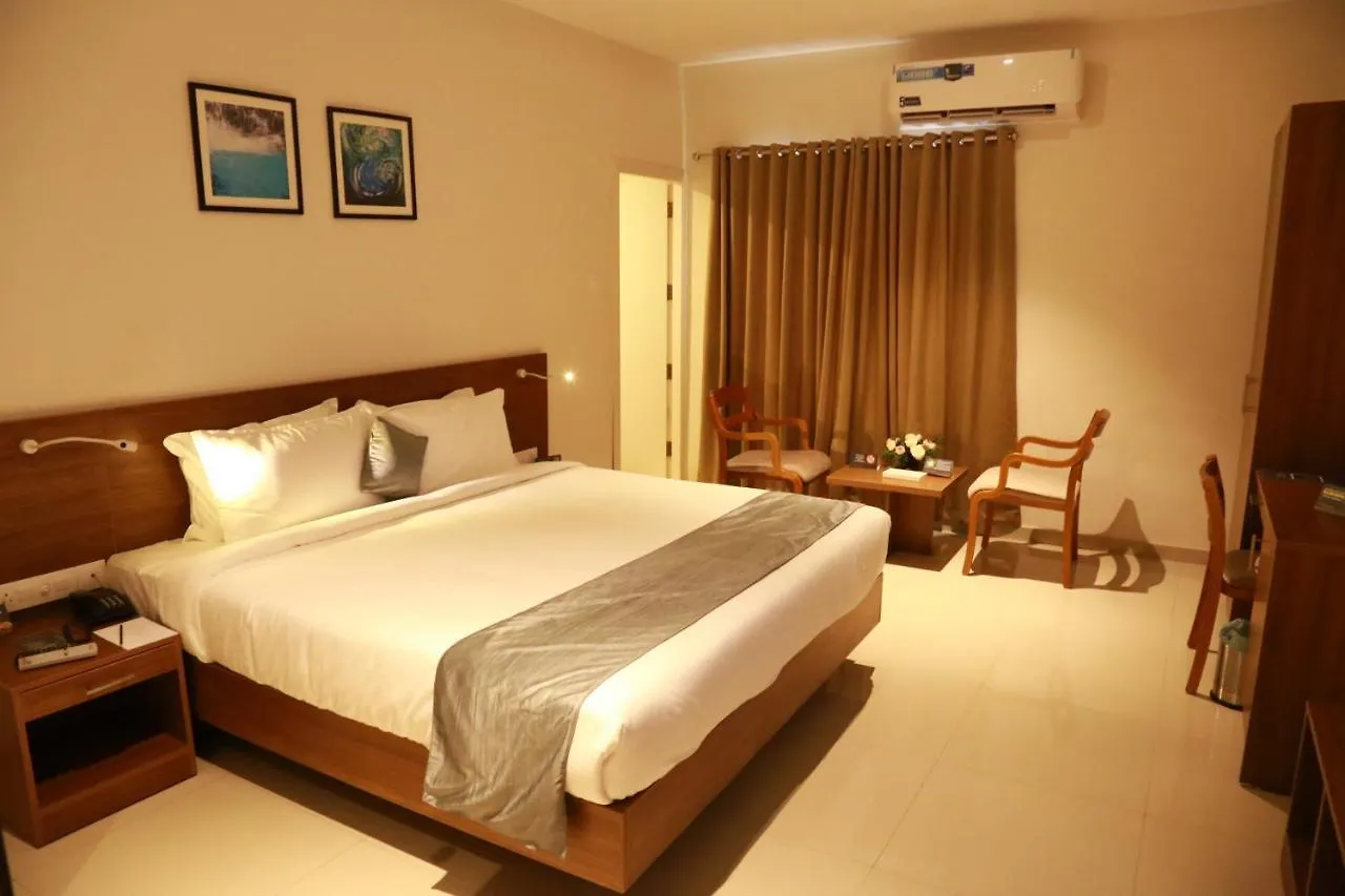 Hotel Picnic Manjeri 3*,  印度