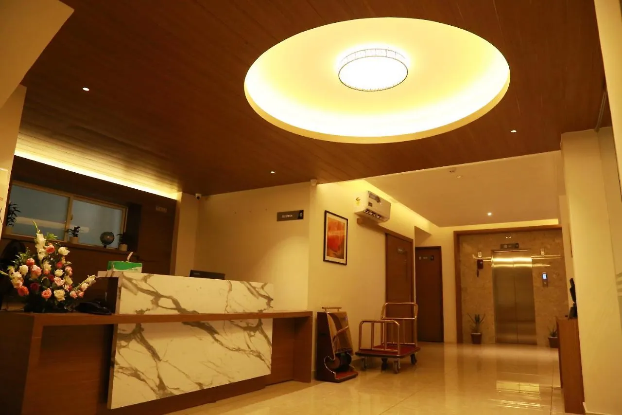 Hotel Picnic Manjeri