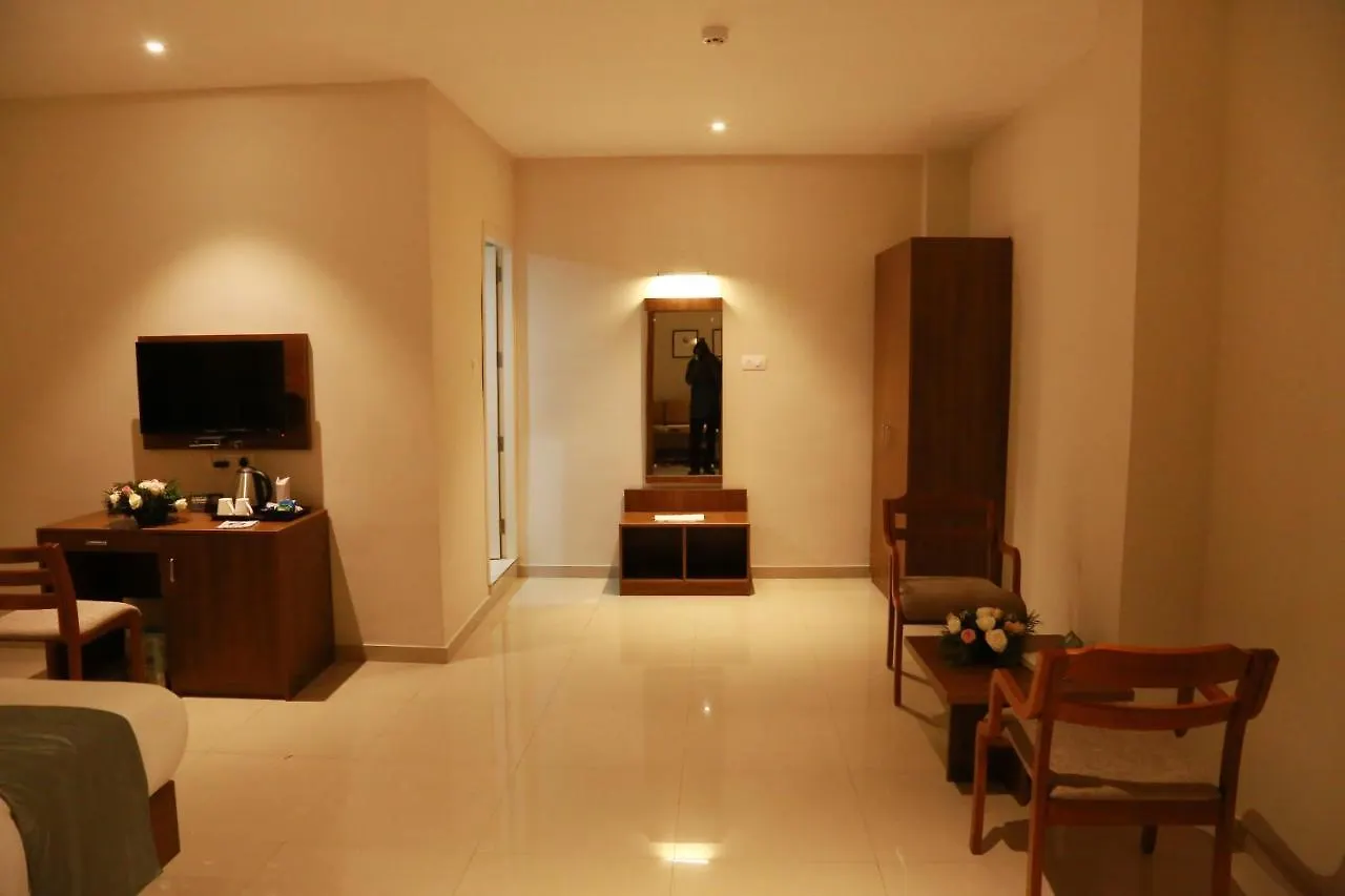 Hotel Picnic Manjeri 3*,